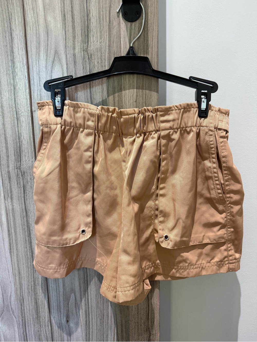 Women’s Short Beige Cargo Shorts